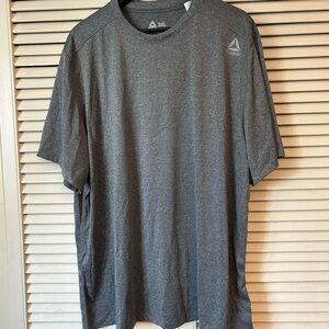 Reebok Men's Dark Gray Short Sleeve Tee